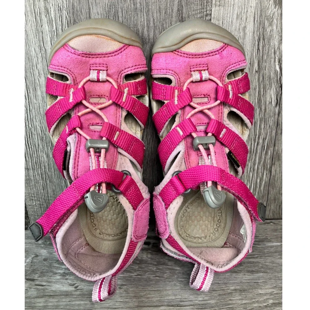 Keen Seacamp II CNX Kids Pink Magenta Hiking Water Sandals 1022979 Size 13 US